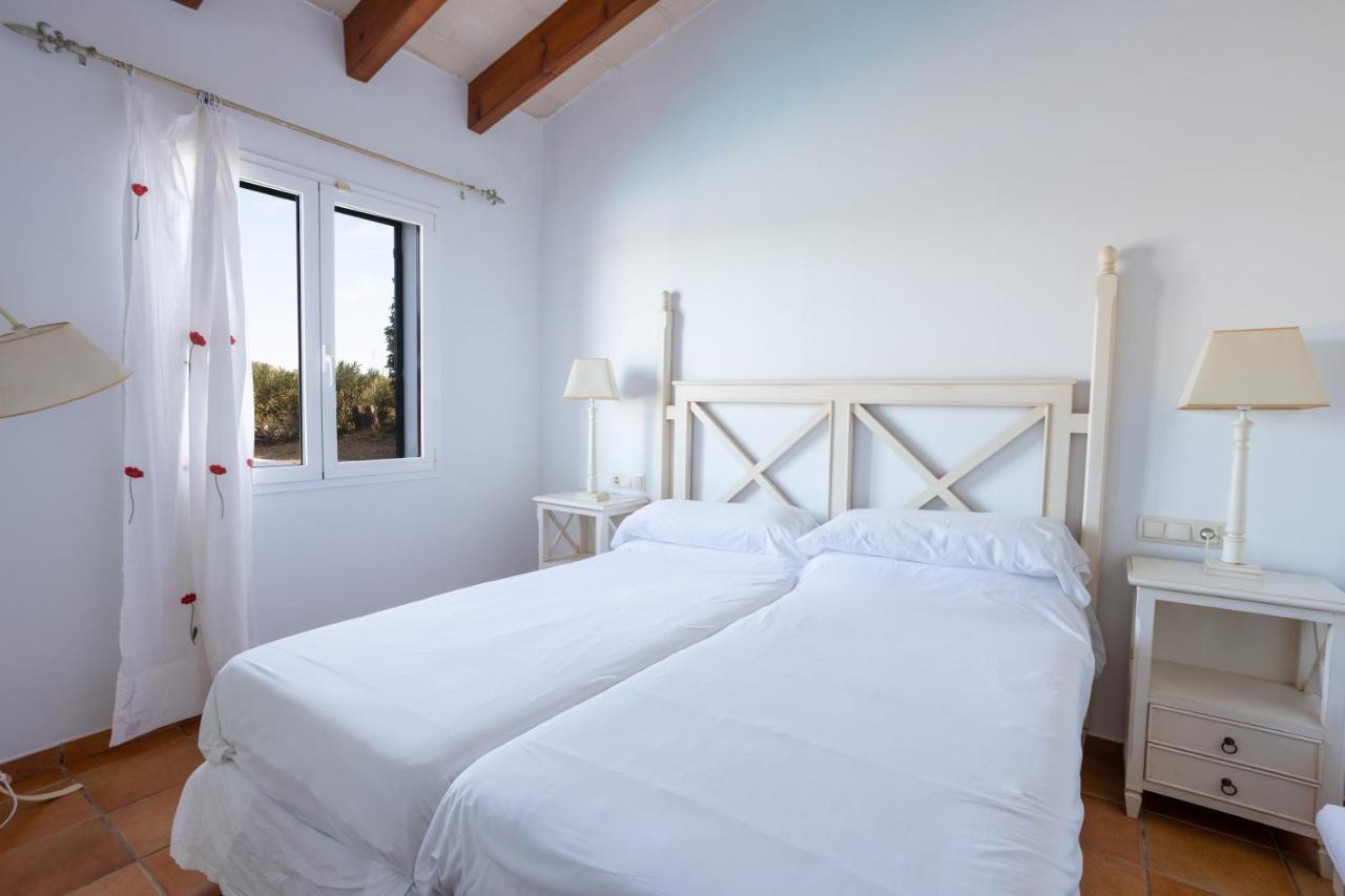 Villas Finesse By Menorcarentals Son Bou Bagian luar foto