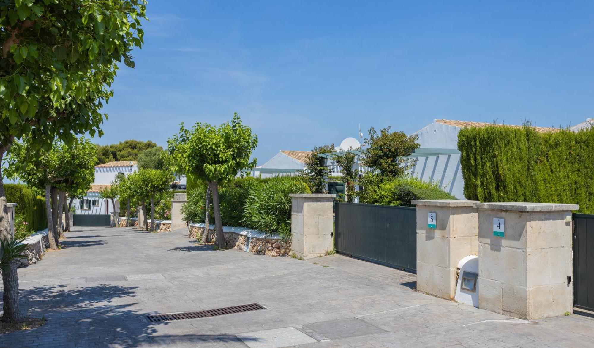 Villas Finesse By Menorcarentals Son Bou Bagian luar foto